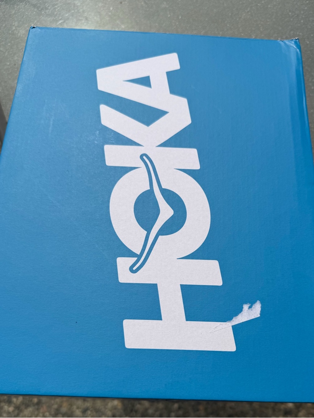 NIB - Hoka black size 6